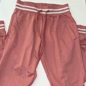 Mauve outfit. Pants with matching vest top